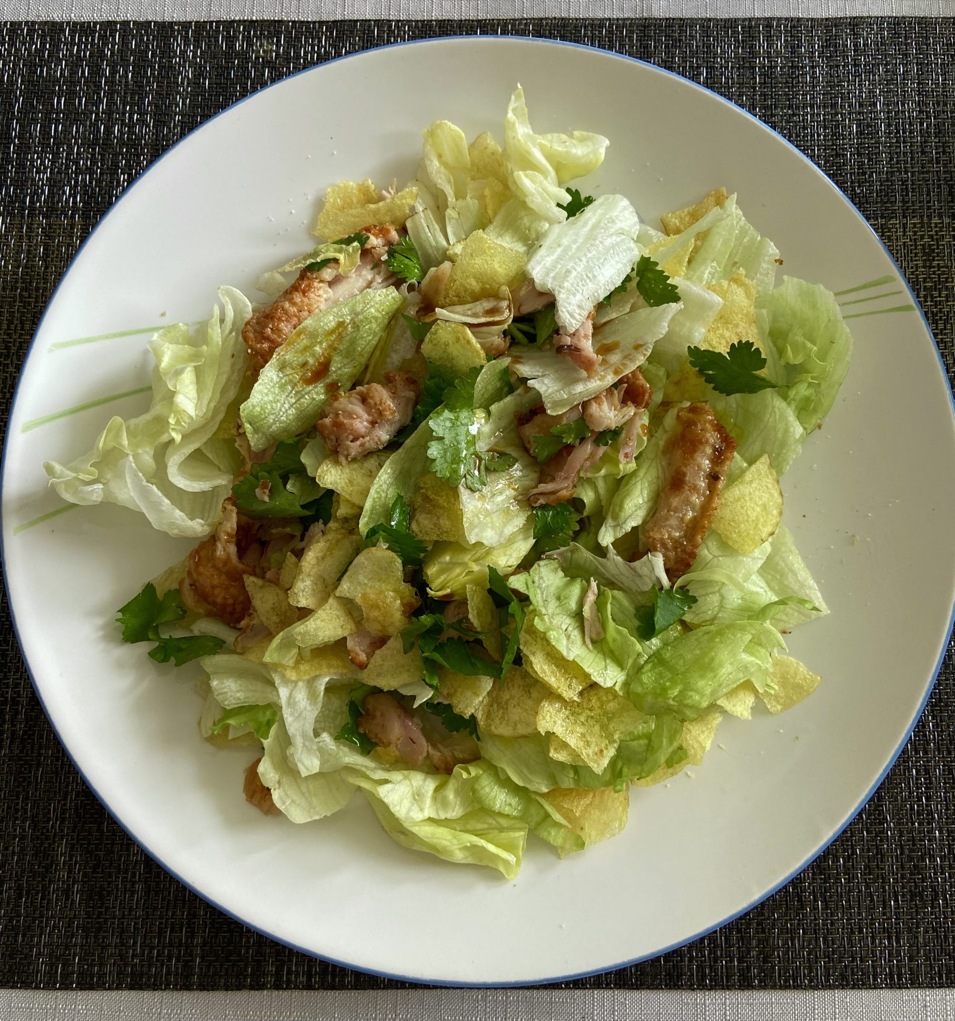 Recette : Salade de poulet et chips